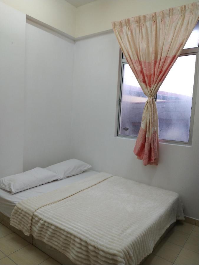 Apartment Near Batu Burok, Hospital Hsnz, Ktcc Mall, Drawbridge A